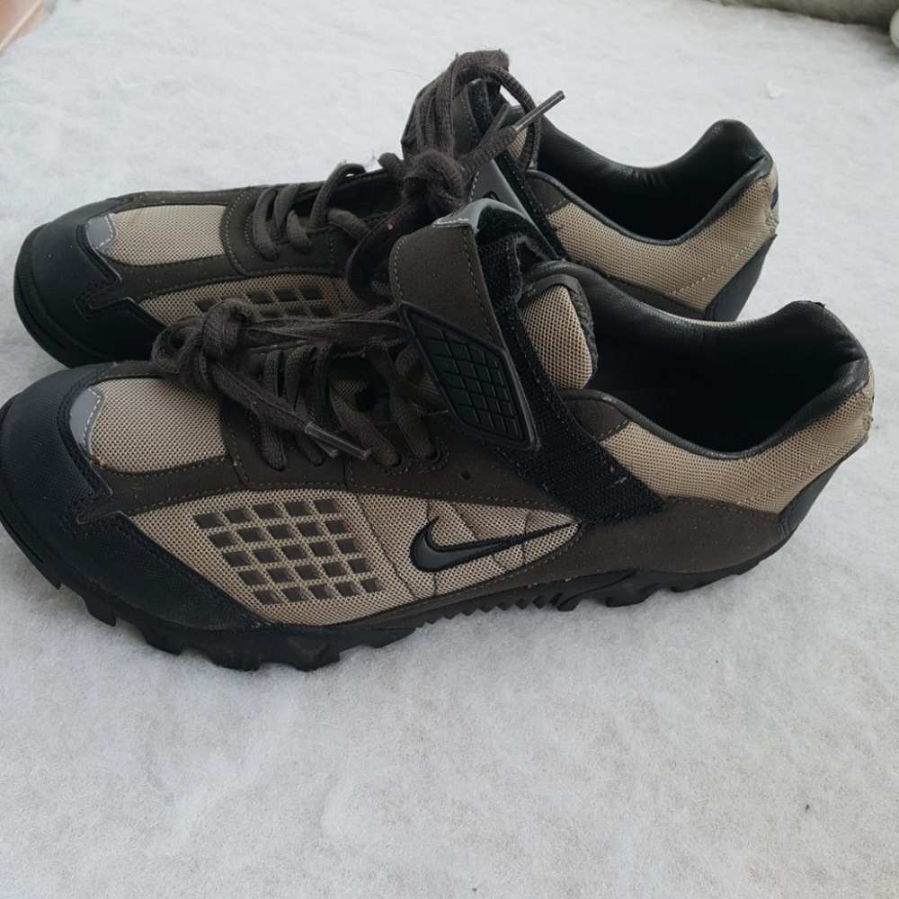Nike spin /cycle shoes